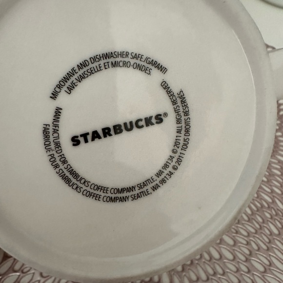 Starbucks Vintage Collectible Mug from Seattle - Picture 5 of 6